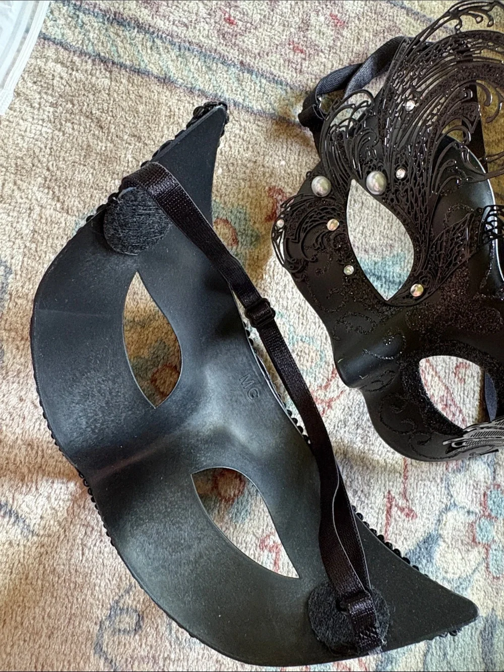NWT Black Venetian Masquerade Mardi Gras Couples Masks